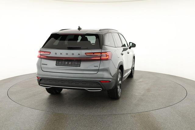 Skoda Kodiaq 2.0 TDI 142 kW 4x4 Sportline DSG Sportline, Pano, AHK, Navi, Matrix, Side, Kamera, Winter, 19-Zoll, 4 J.-Garantie 