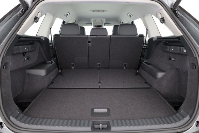 Skoda Kodiaq 2.0 TDI 110 kW Selection DSG Selection, 7-Sitzer, AHK, Navi, Side, Kamera, Winter, 4 J.-Garantie 