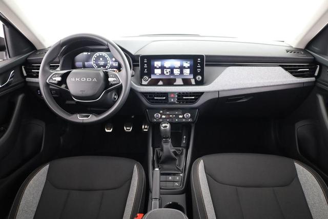 Skoda Kamiq Selection 1.5 TSI Selection, AHK, 16-Zoll, Kamera, Winter, 4-J Garantie 
