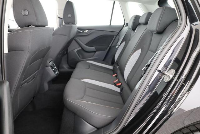 Skoda Kamiq Selection 1.5 TSI Selection, AHK, 16-Zoll, Kamera, Winter, 4-J Garantie 