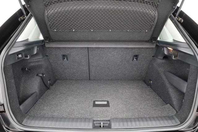Skoda Kamiq Selection 1.5 TSI Selection, AHK, 16-Zoll, Kamera, Winter, 4-J Garantie 