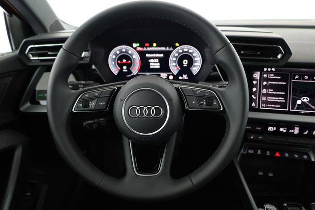 Audi A3 Sportback TFSI 110 kW S line 35 S-tronic S-LINE, AHK, Matrix, Navi, el. Klappe, Kamera, Winter, 3 J.-Garantie 