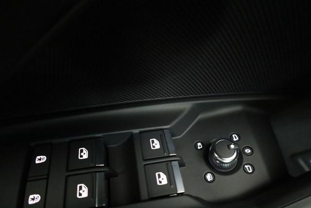 Audi A3 Sportback TFSI 110 kW S line 35 S-tronic S-LINE, AHK, Matrix, Navi, el. Klappe, Kamera, Winter, 3 J.-Garantie 