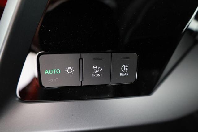 Audi A3 Sportback TFSI 110 kW S line 35 S-tronic S-LINE, AHK, Matrix, Navi, el. Klappe, Kamera, Winter, 3 J.-Garantie 