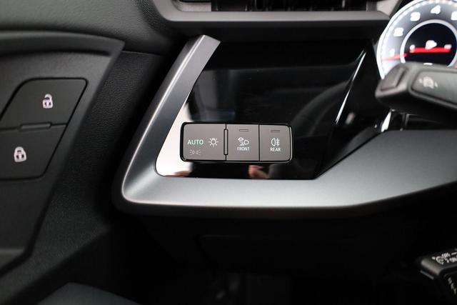Audi A3 Sportback TFSI 110 kW S line 35 S-tronic S-LINE, AHK, Matrix, Navi, el. Klappe, Kamera, Winter, 3 J.-Garantie 