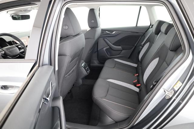 Skoda Kamiq Selection 1.5 TSI DSG Selection, AHK, LED, Kamera, Ladeboden, 16-Zoll, 4 J.-Garantie 