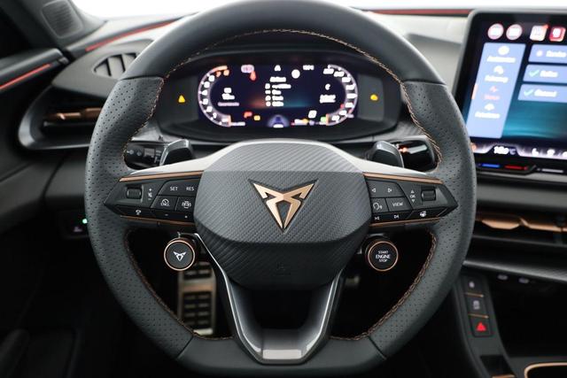 Cupra Terramar 1.5 eTSI DSG, Pano, AHK, Matrix, Navi, HuD, el. Klappe, 20-Zoll 
