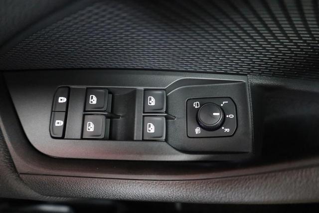 Skoda Octavia Combi 2.0 TDI 110 kW Sportline DSG Sportline, AHK, Navi, Matrix, Side, Kamera, Winter, 5 J.-Garantie 