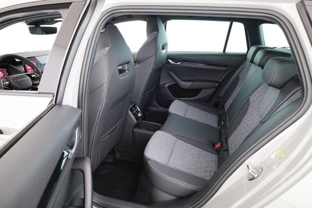 Skoda Octavia Combi 2.0 TDI 110 kW Sportline DSG Sportline, AHK, Navi, Matrix, Side, Kamera, Winter, 5 J.-Garantie 