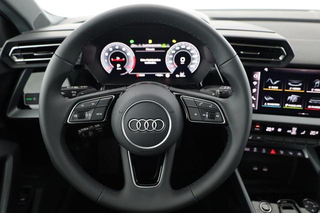 Audi A3 Sportback TFSI 110 kW S line 35 S-tronic S-LINE, AHK, Matrix, Navi, el. Klappe, Kamera, Winter, 3 J.-Garantie 