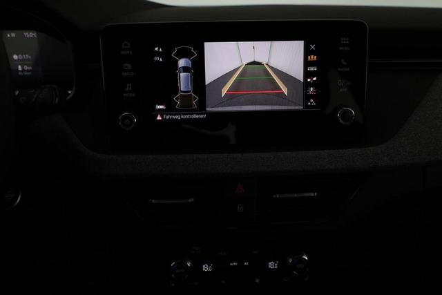 Skoda Kamiq Selection 1.5 TSI DSG Selection, AHK, LED, Kamera, Ladeboden, 16-Zoll, 4 J.-Garantie 