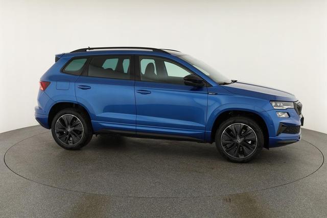 Skoda Karoq Sportline 1.5 TSI DSG Sportline, Navi, CANTON, Matrix, AreaView, Side, Kamera, el. Klappe, FS-beheizbar, 5 J.-Garantie 