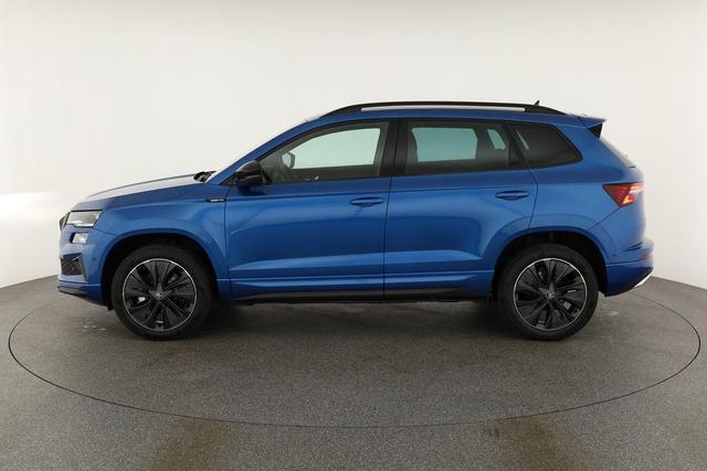 Skoda Karoq Sportline 1.5 TSI DSG Sportline, Navi, CANTON, Matrix, AreaView, Side, Kamera, el. Klappe, FS-beheizbar, 5 J.-Garantie 