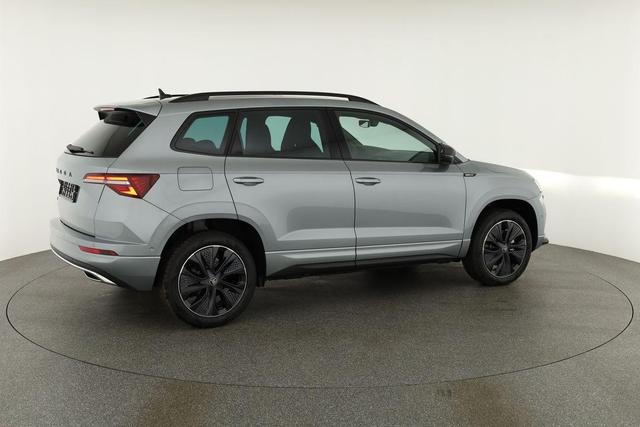 Skoda Karoq Sportline 1.5 TSI DSG Sportline, Pano, AHK, Navi, CANTON, Matrix, AreaView, Side, Kamera, el. Klappe, FS-beheizbar, 5 J.-Garantie 