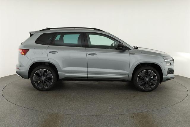 Skoda Karoq Sportline 1.5 TSI DSG Sportline, Pano, AHK, Navi, CANTON, Matrix, AreaView, Side, Kamera, el. Klappe, FS-beheizbar, 5 J.-Garantie 