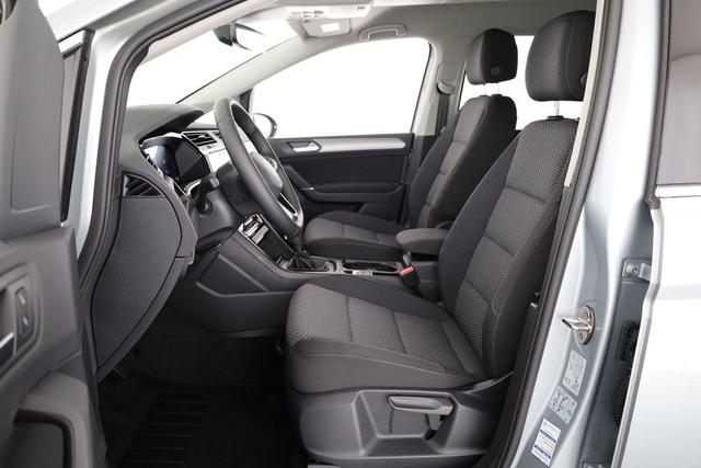 Volkswagen Touran Comfortline BMT/Start-Stopp 1.5 TSI DSG Comfortline, AHK, Navi, Side, Kamera, easyOpen, 17-Zoll, sofort, 4. J-Garantie 
