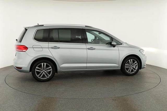 Volkswagen Touran Comfortline BMT/Start-Stopp 1.5 TSI DSG Comfortline, AHK, Navi, Side, Kamera, easyOpen, 17-Zoll, sofort, 4. J-Garantie 