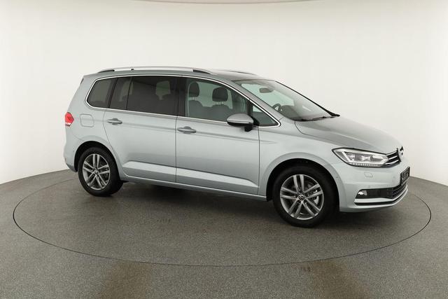Volkswagen Touran Comfortline BMT/Start-Stopp 1.5 TSI DSG Comfortline, AHK, Navi, Side, Kamera, easyOpen, 17-Zoll, sofort, 4. J-Garantie 