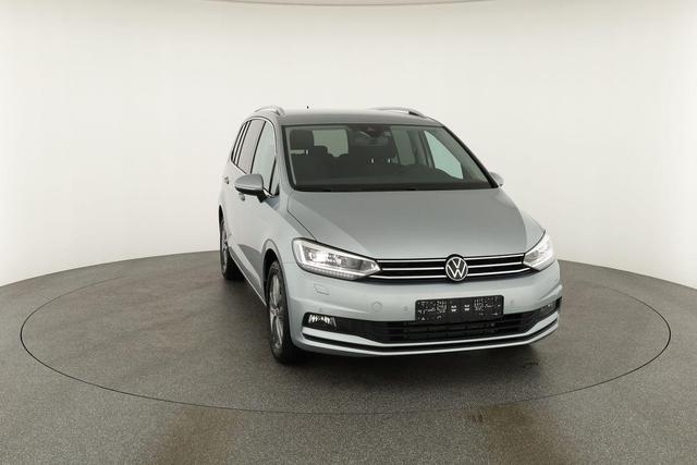 Volkswagen Touran Comfortline BMT/Start-Stopp 1.5 TSI DSG Comfortline, AHK, Navi, Side, Kamera, easyOpen, 17-Zoll, sofort, 4. J-Garantie 