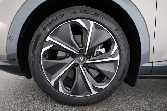 Cupra Tavascan 250 kW 4Drive VZ VZ, Navi, W&auml;rmepumpe, Kamera, el. Klappe, 20-Zoll, 3 J.-Garantie 