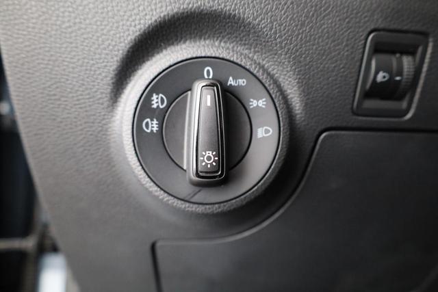 Seat Arona 1.0 TSI 85 kW Style DSG Style, AHK, Navi, ACC, Kamera, LED 