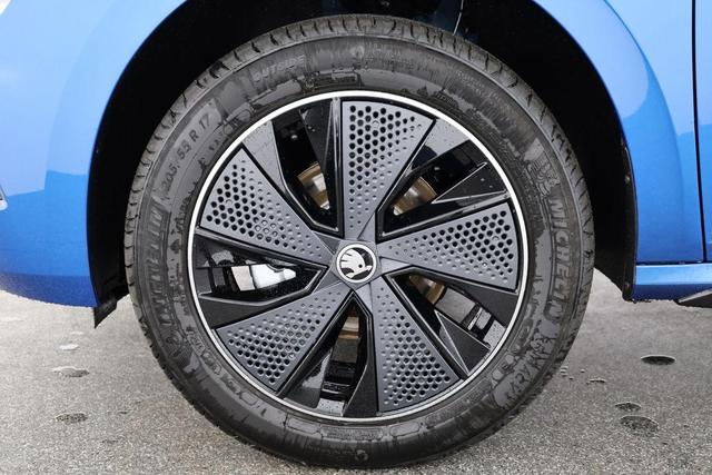 Skoda Kamiq Monte Carlo 1.0 TSI DSG Carlo, Pano, Matrix, Navi, Kamera, 17-Zoll, 5 J.-Garantie 