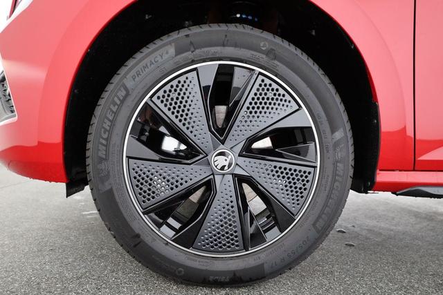 Skoda Kamiq Monte Carlo 1.0 TSI DSG Carlo, Pano, Matrix, Navi, Kamera, 17-Zoll, 5 J.-Garantie 