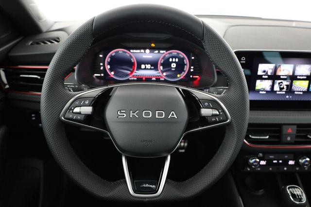 Skoda Kamiq Monte Carlo 1.5 TSI Carlo, Pano, Matrix, Navi, Kamera, 5 J.-Garantie 