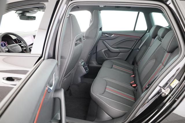 Skoda Kamiq Monte Carlo 1.5 TSI Carlo, Pano, Matrix, Navi, Kamera, 5 J.-Garantie 