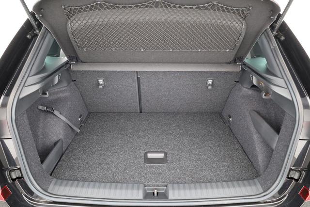 Skoda Kamiq Monte Carlo 1.5 TSI Carlo, Pano, Matrix, Navi, Kamera, 5 J.-Garantie 