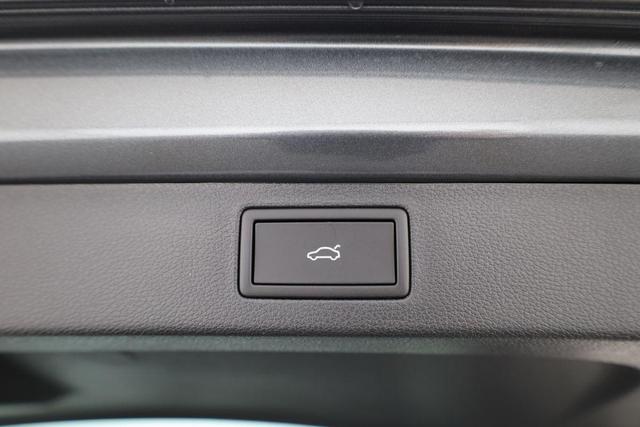 Skoda Kamiq Monte Carlo 1.5 TSI DSG Carlo, Pano, Matrix, Navi, Side, 18-Zoll, 5 J.-Garantie 