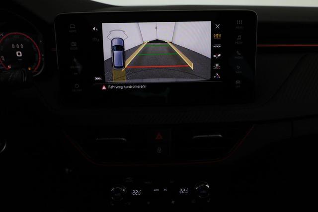 Skoda Kamiq Monte Carlo 1.5 TSI DSG Carlo, Pano, AHK, Matrix, Navi, Side, 18-Zoll, 5 J.-Garantie 