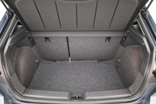 Seat Ibiza 1.0 TSI 70 kW Style Style, Facelift, ACC, Kamera, 5-J Garantie 