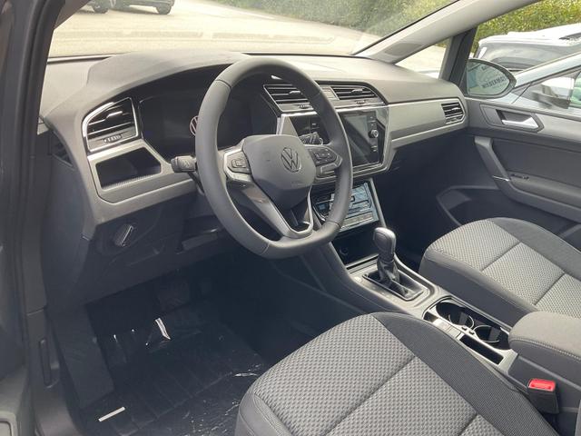 Volkswagen Touran - Comfortline BMT/Start-Stopp 1.5 TSI DSG Comfortline, AHK, Navi, Side, Kamera, easyOpen, 17-Zoll, 3.J-Garantie