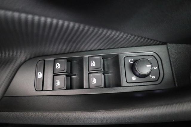 Skoda Kamiq Monte Carlo 1.5 TSI DSG Carlo, Pano, Matrix, Navi, Side, 18-Zoll, 5 J.-Garantie 
