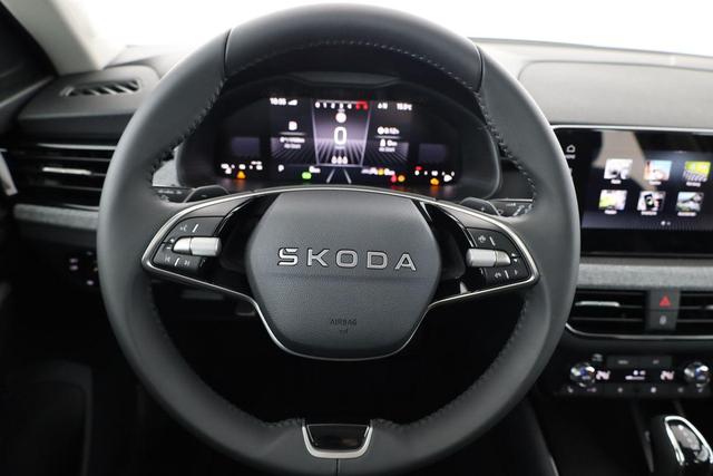 Skoda Kamiq Selection 1.0 TSI DSG Selection, LED, Kamera, Ladeboden, 16-Zoll, 4 J.-Garantie 