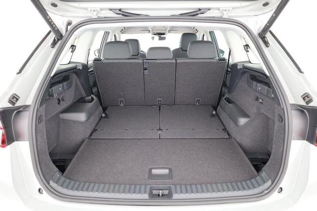 Skoda Kodiaq 2.0 TDI 110 kW Selection DSG Selection, 7-Sitzer, AHK, Navi, Side, Kamera, 4 J.-Garantie 
