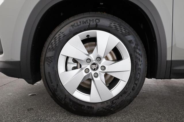 Skoda Kodiaq 2.0 TDI 110 kW Selection DSG Selection, 7-Sitzer, AHK, Navi, Side, Kamera, 4 J.-Garantie 