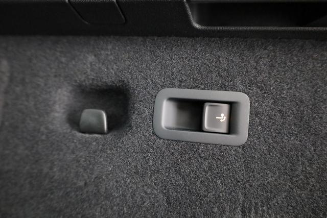 Skoda Kodiaq 2.0 TDI 110 kW Selection DSG Selection, 7-Sitzer, AHK, Navi, Side, Kamera, 4 J.-Garantie 