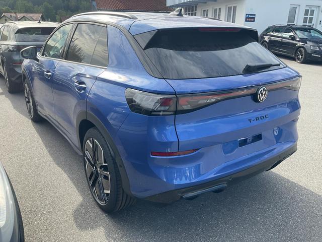 Volkswagen T-Roc 1.5 eTSI 110 kW R-Line DSG Black, AHK, IQ.Light, Kamera, el. Klappe, 19-Zoll 
