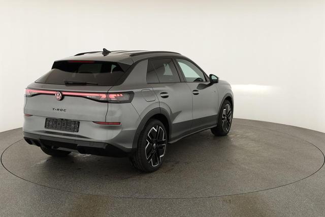 Volkswagen T-Roc 1.5 eTSI 110 kW R-Line DSG Black, AHK, IQ.Light, Kamera, el. Klappe, 19-Zoll 