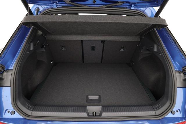 Volkswagen T-Roc 1.5 eTSI 110 kW R-Line DSG Black, AHK, IQ.Light, Kamera, el. Klappe, 19-Zoll 