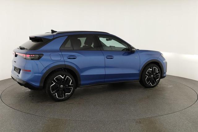 Volkswagen T-Roc 1.5 eTSI 110 kW R-Line DSG Black, AHK, IQ.Light, Kamera, el. Klappe, 19-Zoll 