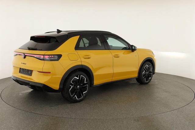 Volkswagen T-Roc 1.5 eTSI 110 kW R-Line DSG Black, AHK, IQ.Light, Kamera, el. Klappe, 19-Zoll 