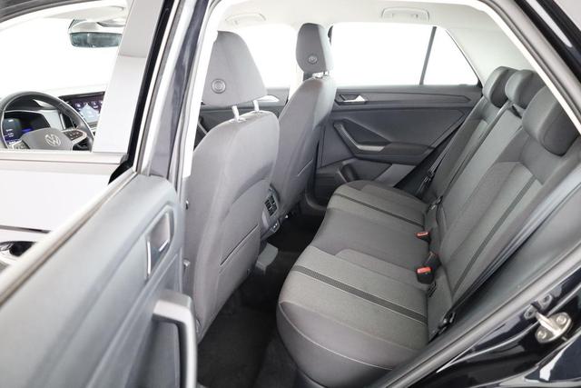 Volkswagen T-Roc LIFE 1.5 TSI DSG Life, LED, AHK, Navi, Kamera, ACC, AppConnect, 19-Zoll 