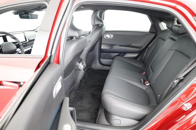 Hyundai IONIQ 6 Top Line Elektro 4WD Top-LINE 4WD, HuD, Navi, Matrix, AreaView, BOSE, Side 