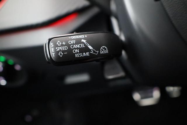 Skoda Kamiq Monte Carlo 1.5 TSI DSG Carlo, Pano, Matrix, Navi, Side, 18-Zoll, 5 J.-Garantie 