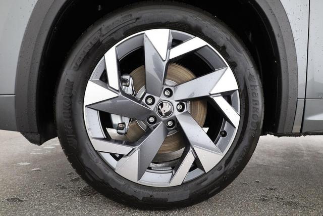 Skoda Kodiaq 2.0 TDI 142 kW 4x4 Sportline DSG Sportline, AHK, Navi, Matrix, el. Klappe, Side, 19-Zoll 