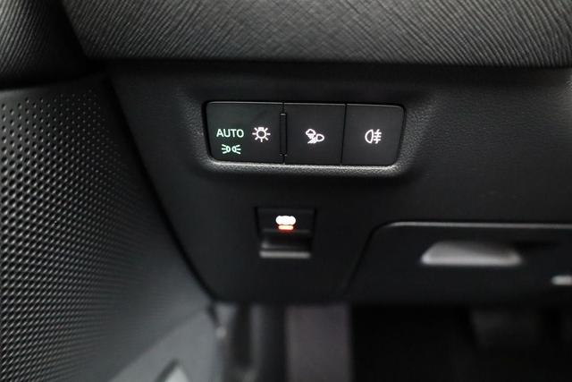 Skoda Kodiaq 1.5 TSI mHEV 110 kW Selection DSG Selection, AHK, Navi, Side, el. Klappe, Kamera, 18-Zoll, 5 J.-Garantie 
