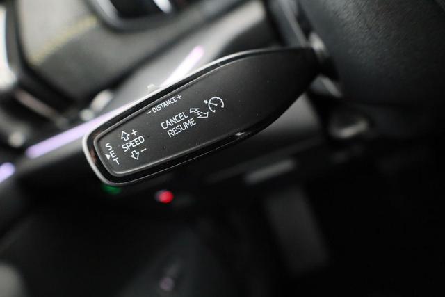 Skoda Kodiaq 1.5 TSI mHEV 110 kW Selection DSG Selection, AHK, Navi, Side, el. Klappe, Kamera, 18-Zoll, 5 J.-Garantie 